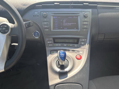 2012 Toyota Prius Two