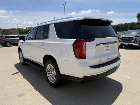 2021 GMC Yukon SLT