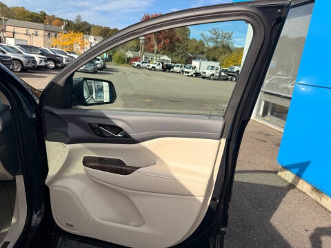 2021 GMC Acadia Denali