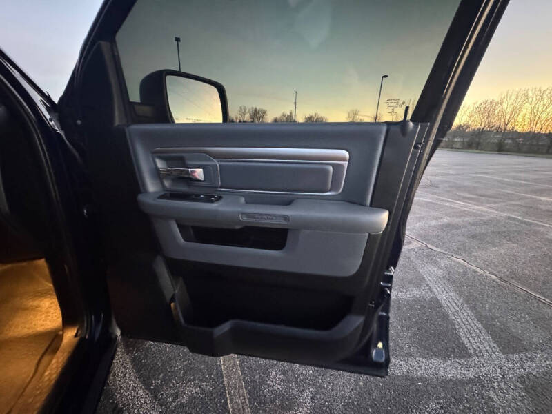 2015 RAM 1500 SLT