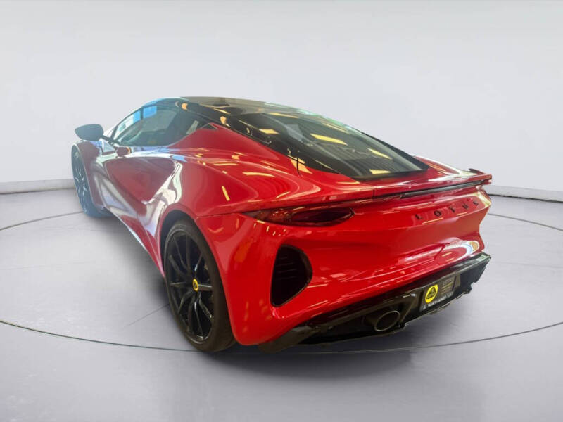 2025 Lotus Emira V6 Base