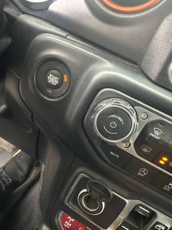 2020 Jeep Gladiator Mojave