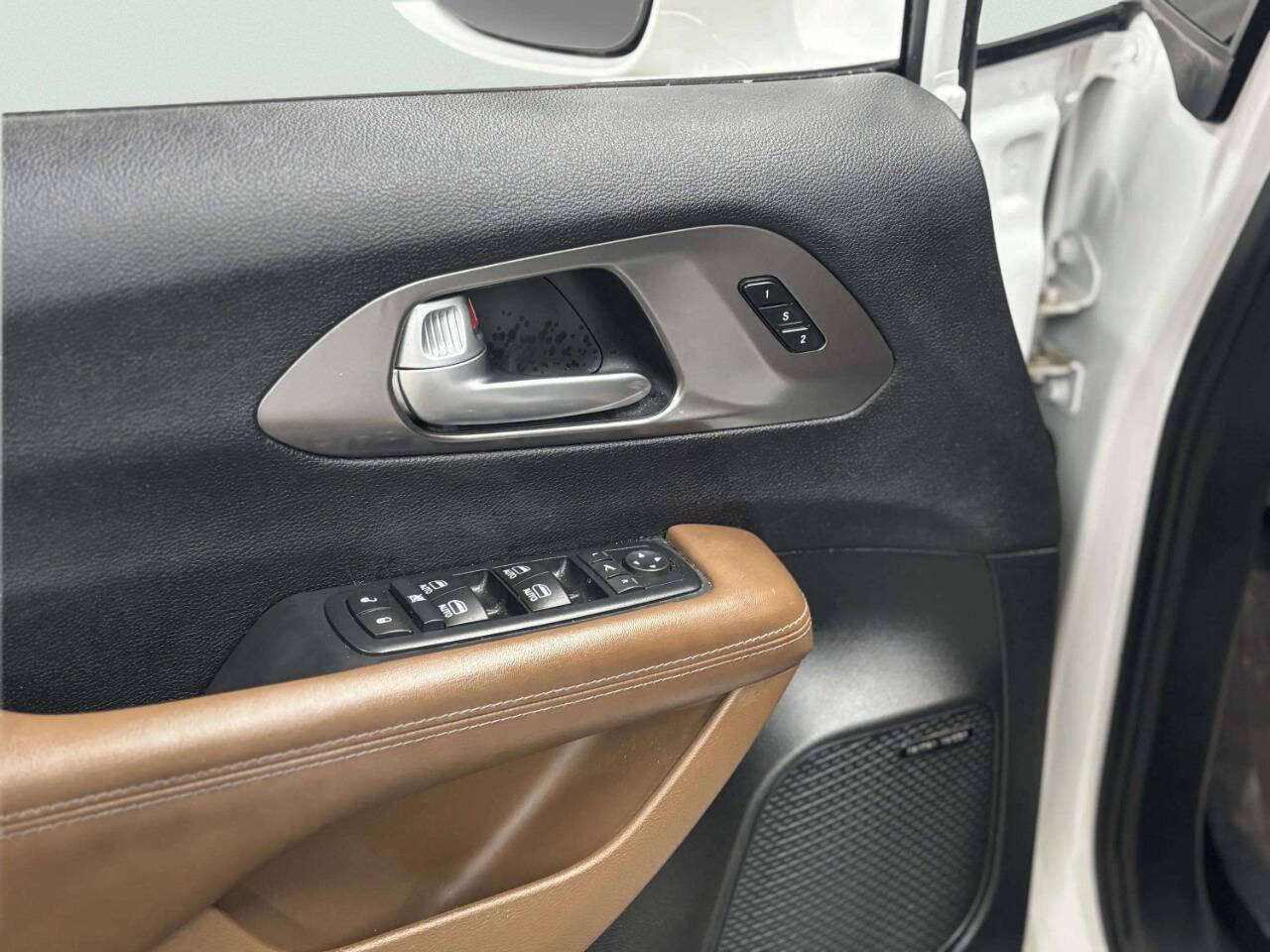 ChryslerPacifica11