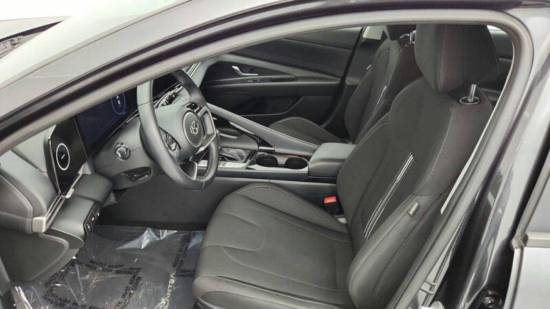 2023 Hyundai Elantra