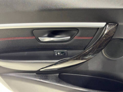 2017 BMW 3 Series 330i