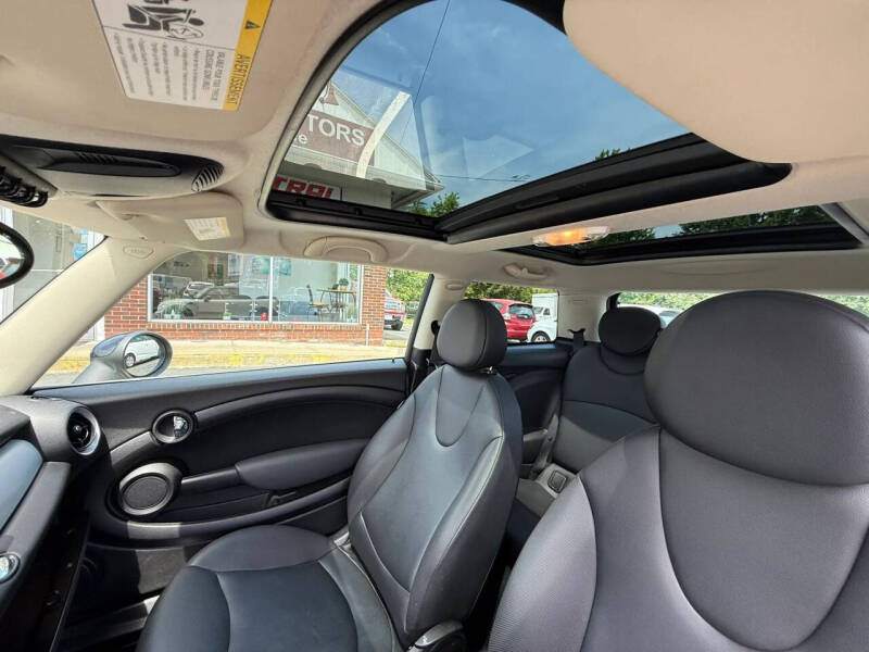 2012 MINI Cooper Hardtop