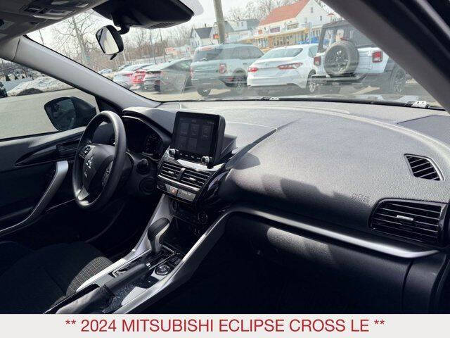 2024 Mitsubishi Eclipse Cross LE