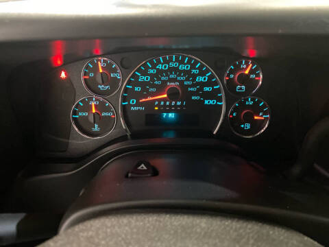 2025 Chevrolet Express 2500