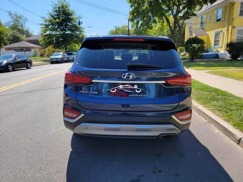 2019 Hyundai Santa Fe SE 2.4L