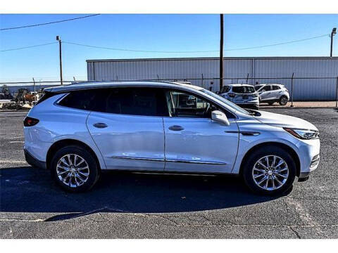 2021 Buick Enclave Essence