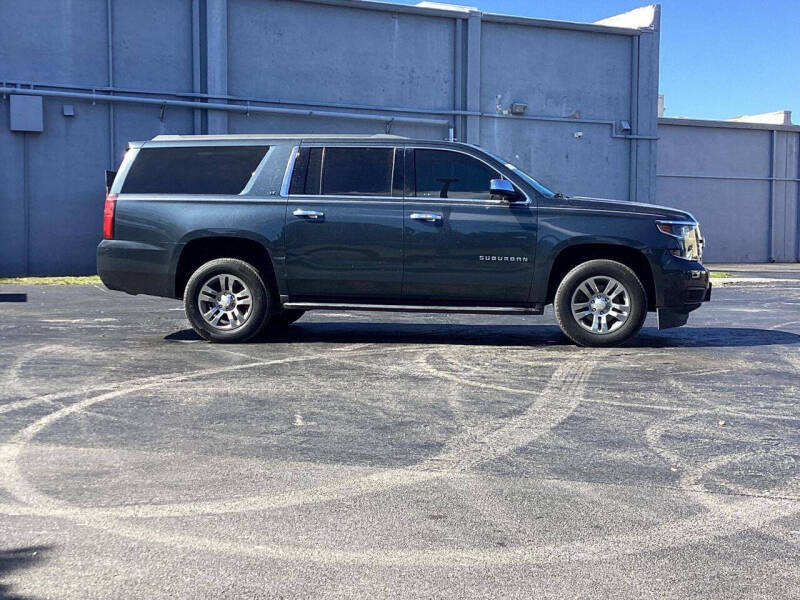 2019 Chevrolet Suburban LT