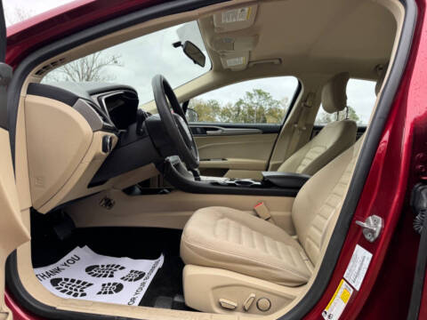 2014 Ford Fusion SE
