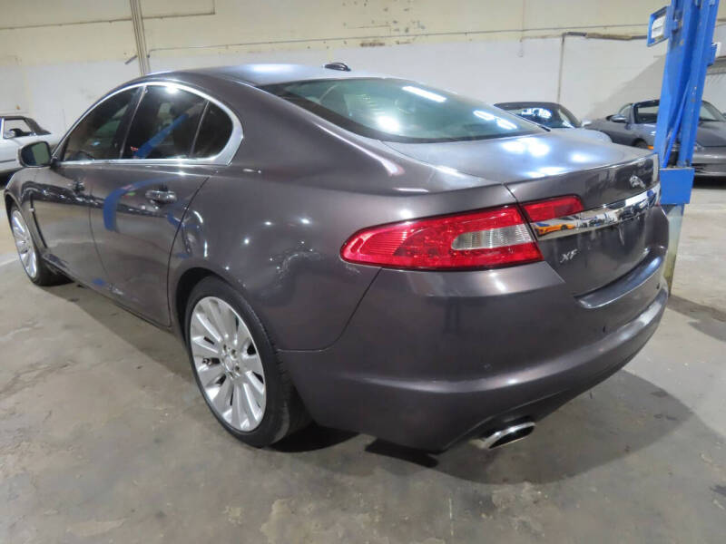 2009 Jaguar XF Premium Luxury