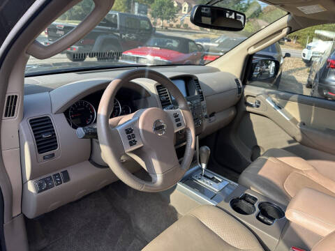 2011 Nissan Pathfinder S