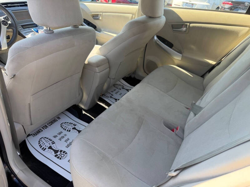2012 Toyota Prius Two