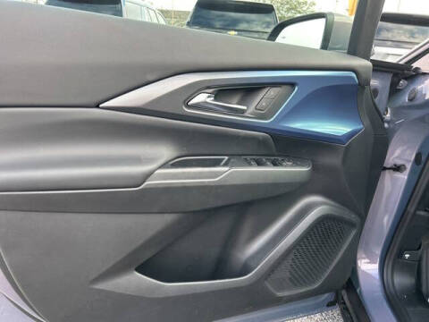 2026 Chevrolet Equinox EV LT 2