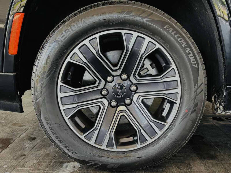 2025 Jeep Wagoneer Series II