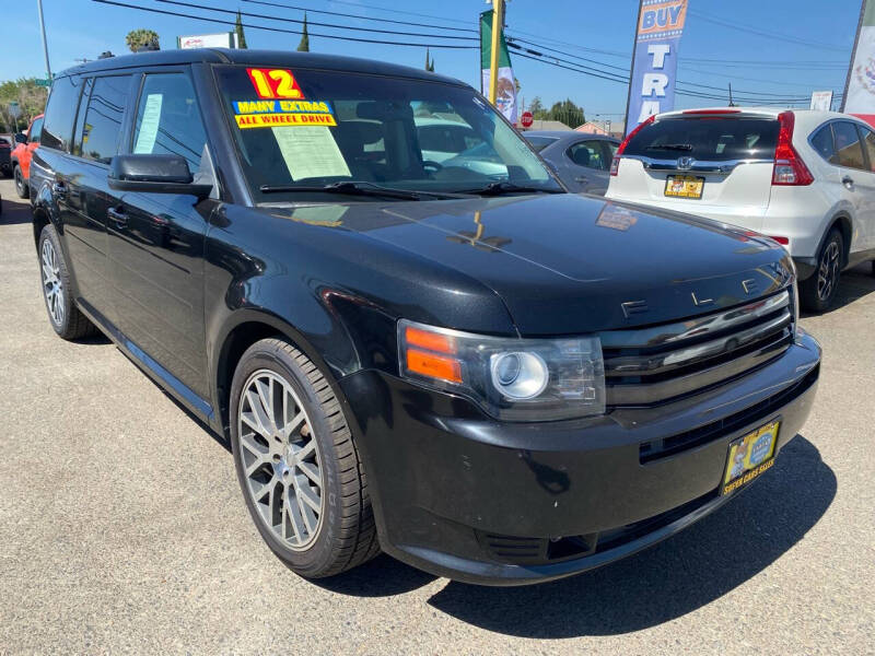 2012 Ford Flex Titanium's photo