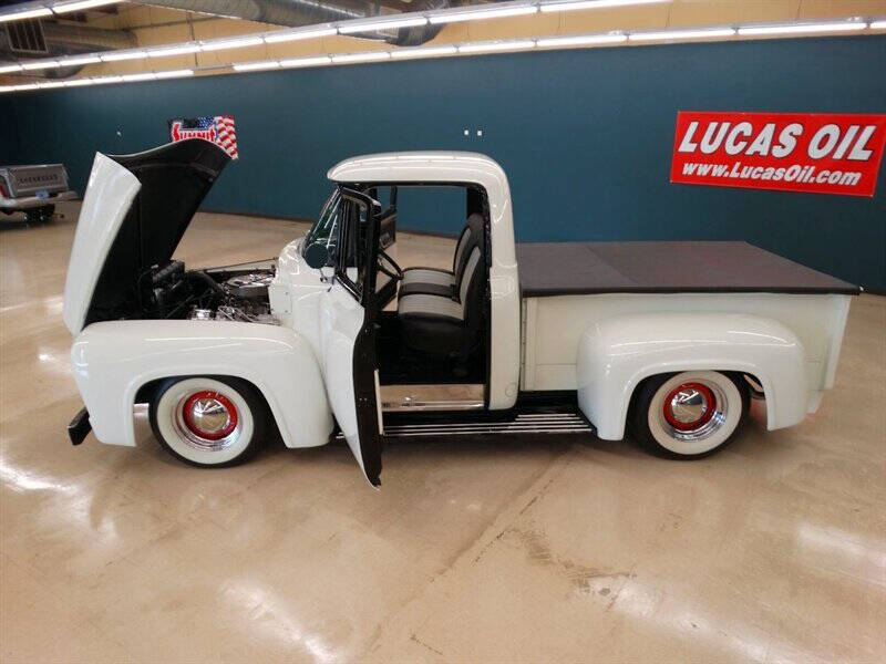 1956 Ford F-100