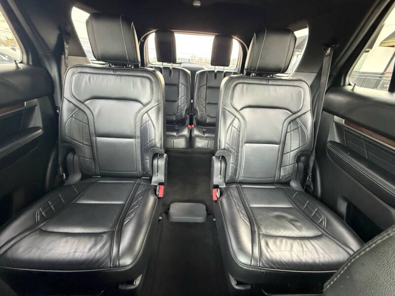 2018 Ford Explorer Platinum