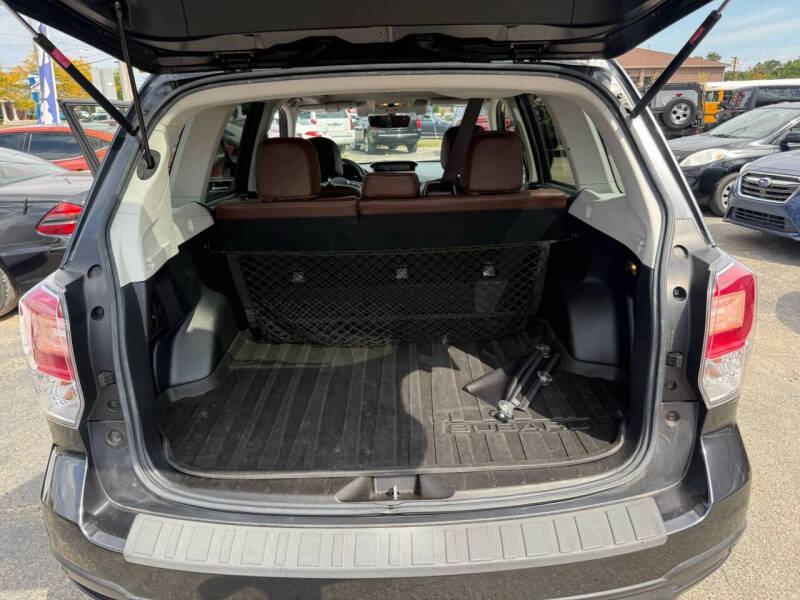 2017 Subaru Forester 2.5i Touring