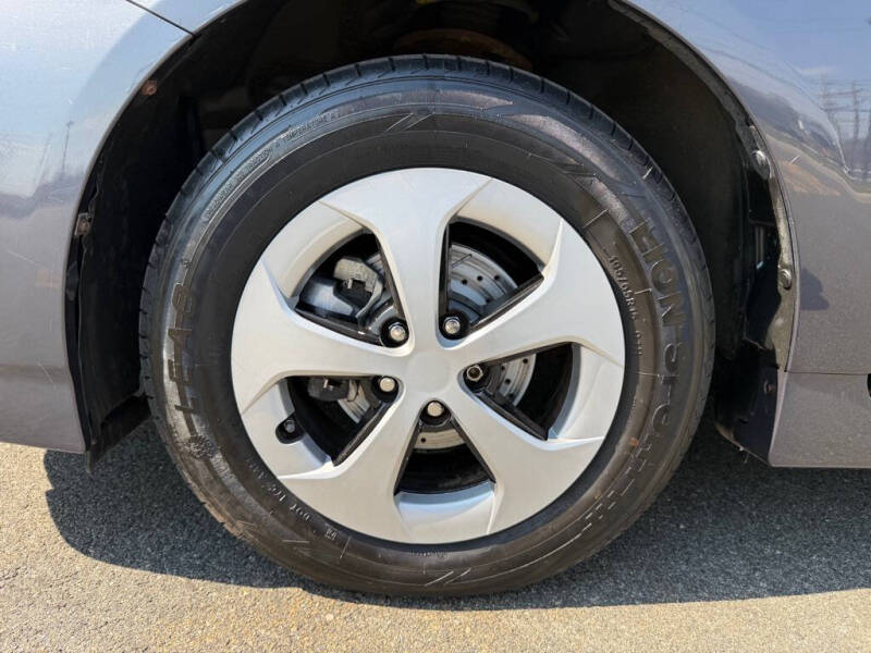 2014 Toyota Prius Two