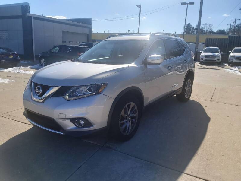 2016 Nissan Rogue for sale at GS AUTO SALES INC in Milwaukee WI