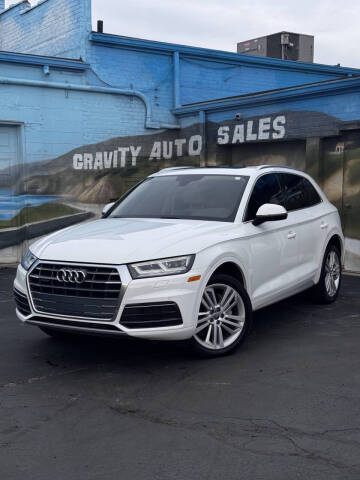 2019 Audi Q5 quattro Premium Plus 45 TFSI