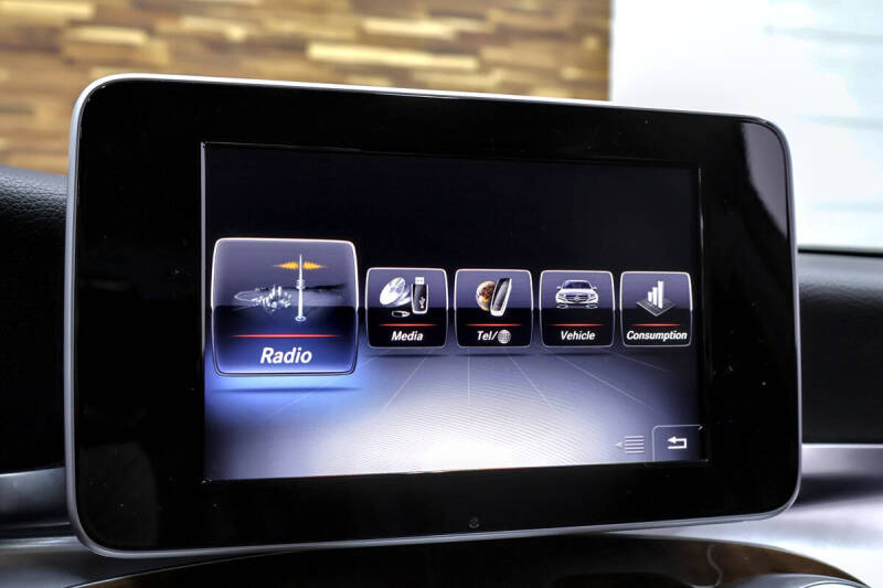 2016 Mercedes-Benz C-Class