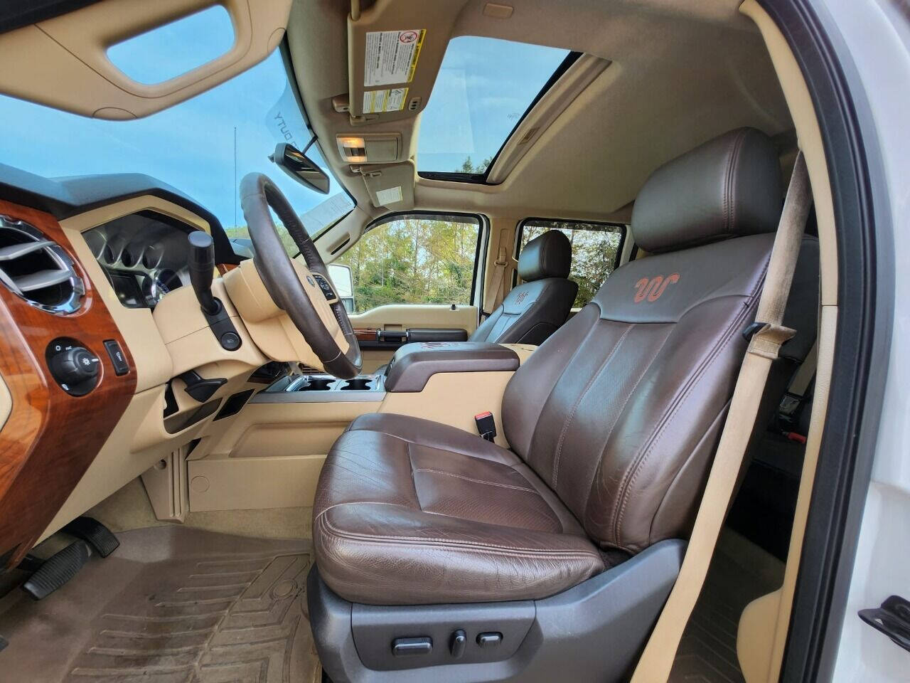 2016 FORD F-250 Pickup - $32,995