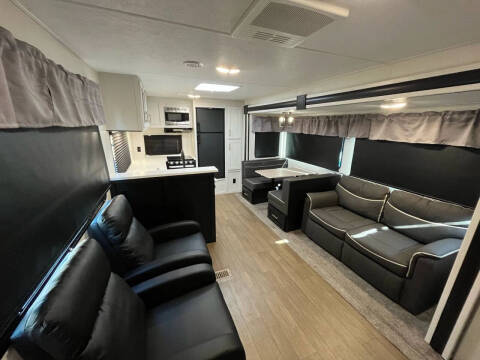 2023 Forest River WILDCAT M-282RKX