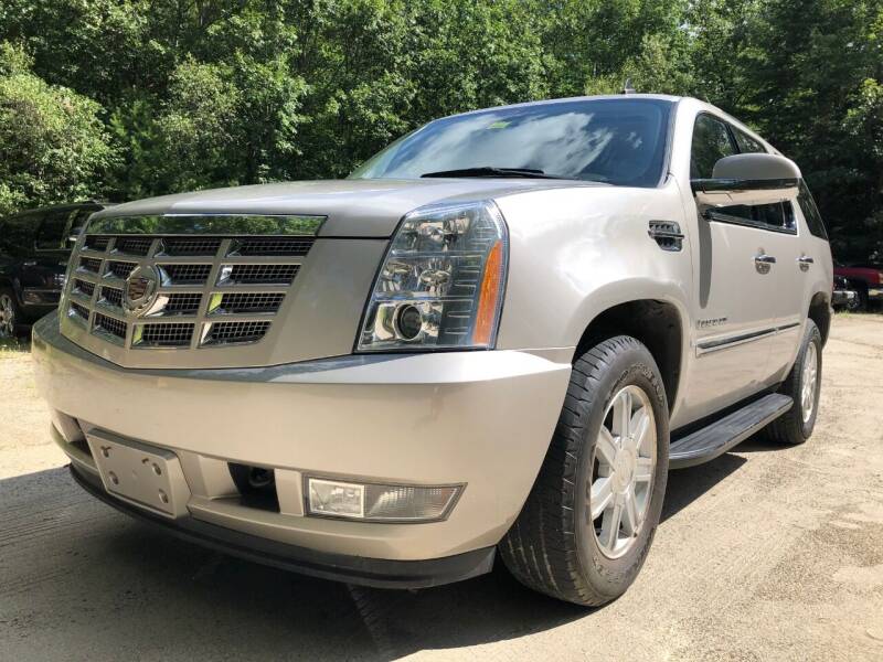 2009 Cadillac Escalade for sale at Country Auto Repair Services in New Gloucester ME