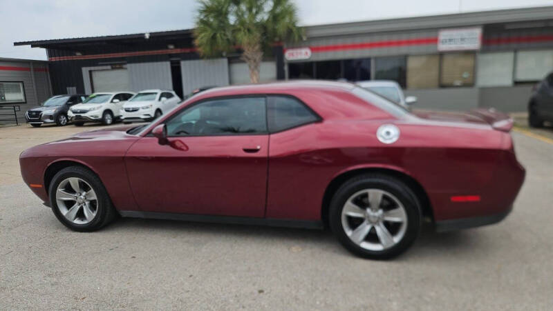 2019 Dodge Challenger SXT