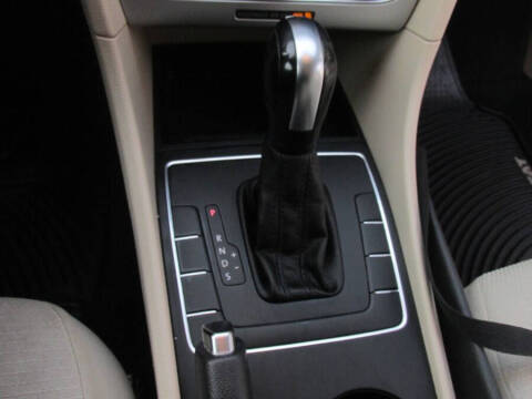 2017 Volkswagen Passat 1.8T S