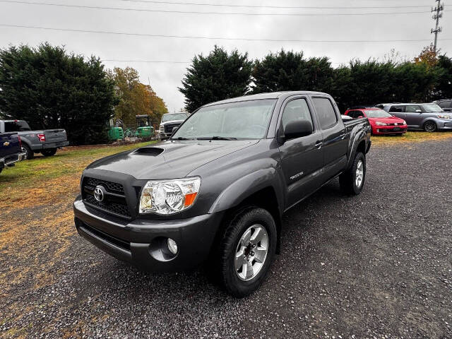 2011 Toyota Tacoma PreRunner's photo