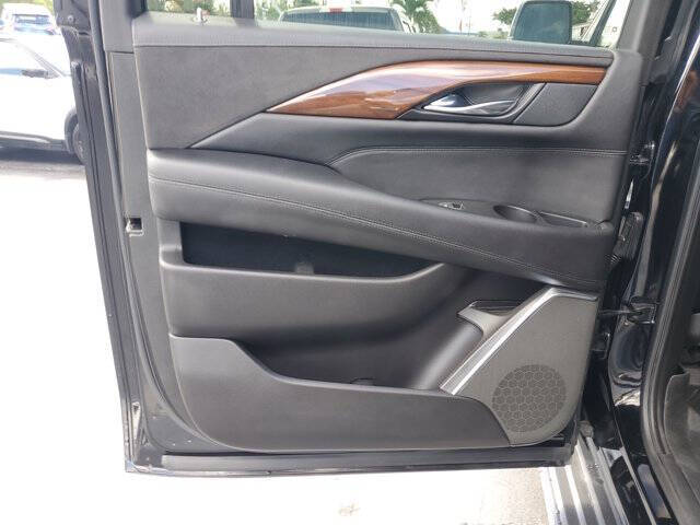 2020 Cadillac Escalade ESV Luxury