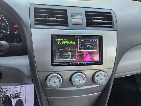 2010 Toyota Camry LE