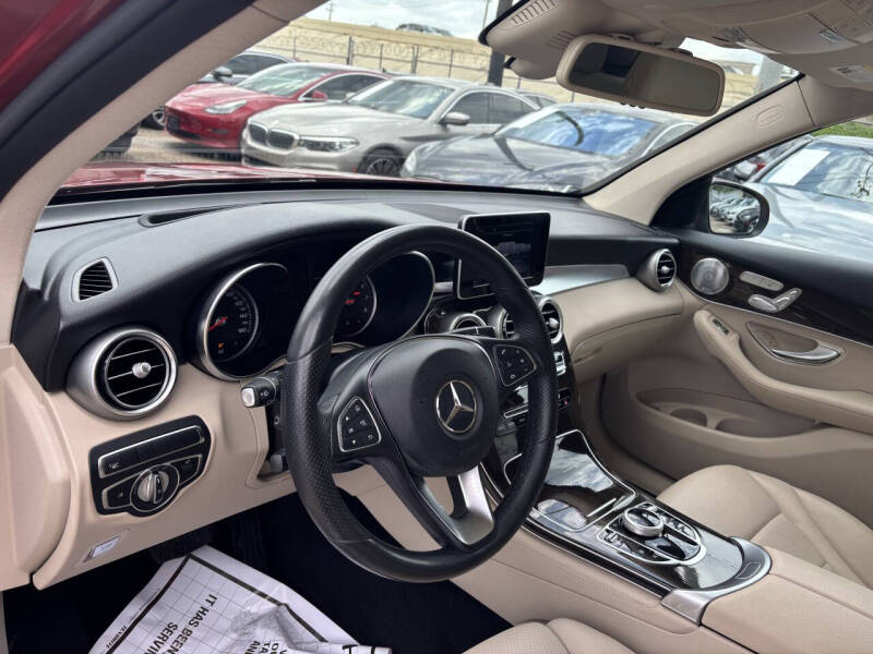 2018 Mercedes-Benz GLC GLC 300