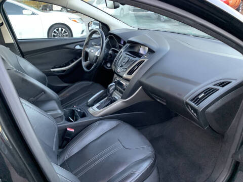2012 Ford Focus SEL