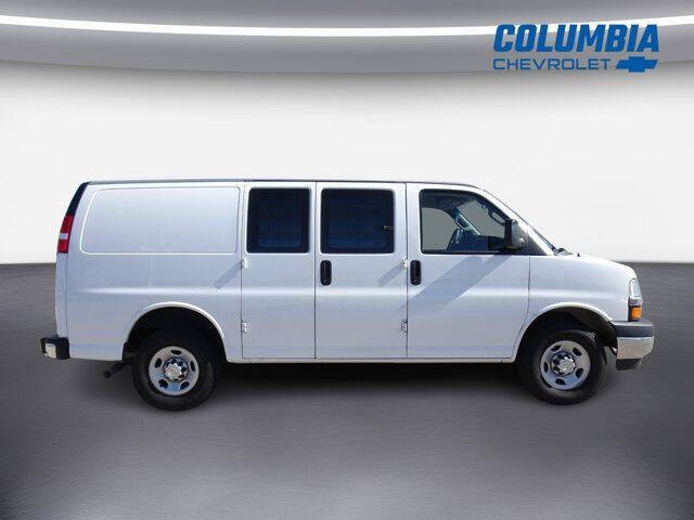 2024 Chevrolet Express 2500