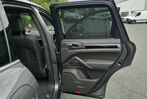 2016 Porsche Cayenne S