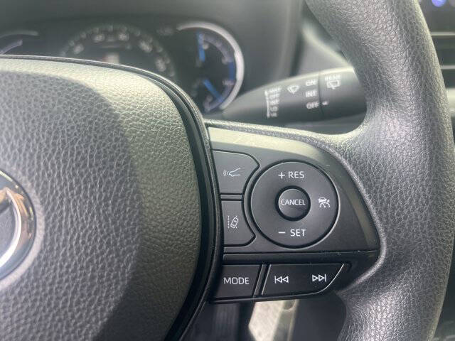 2025 Toyota RAV4 Hybrid LE