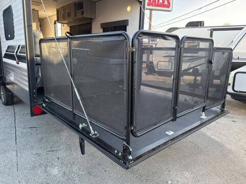 2023 Coleman 270TQ