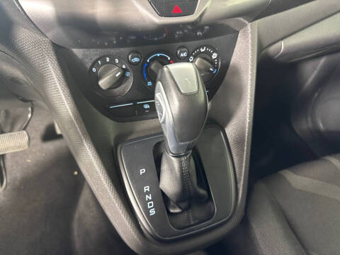 2017 Ford Transit Connect XLT