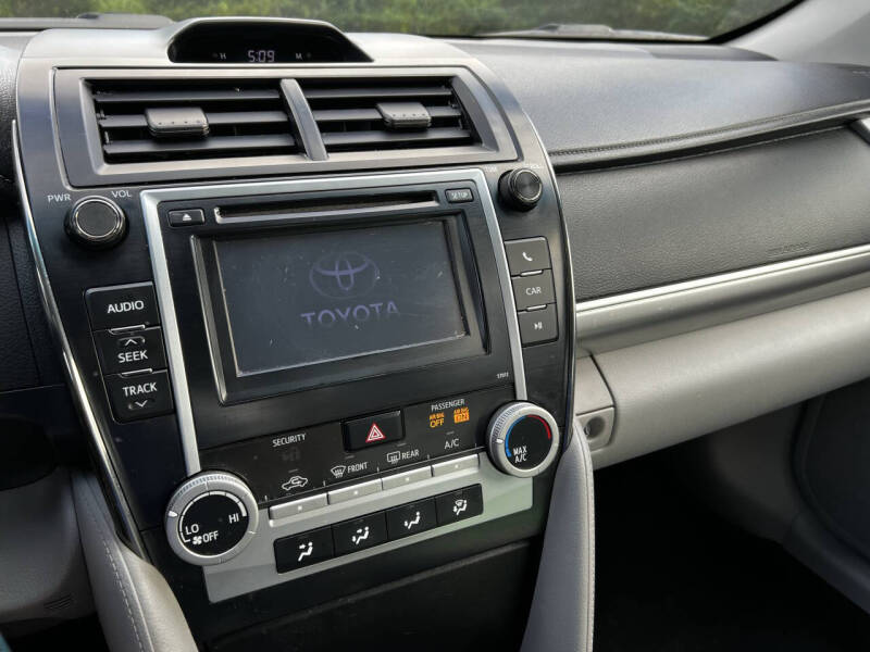 2012 Toyota Camry LE