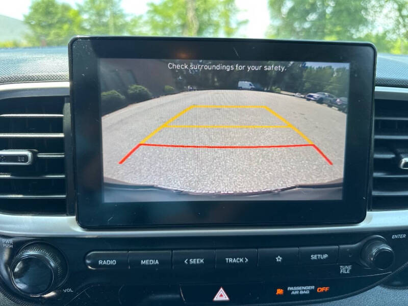 2021 Hyundai Venue SE