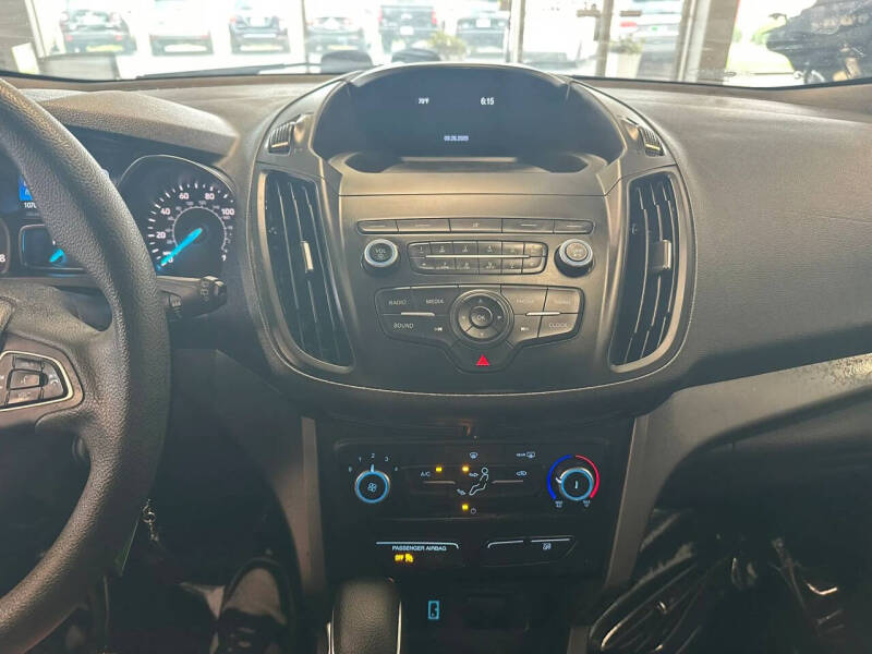 2019 Ford Escape S