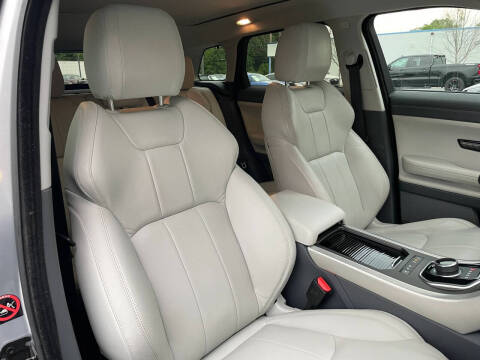 2017 Land Rover Range Rover Evoque SE Premium