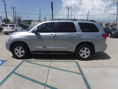 2013 Toyota Sequoia SR5