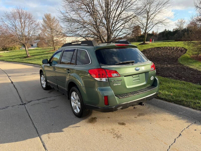 2011 Subaru Outback 2.5i Premium